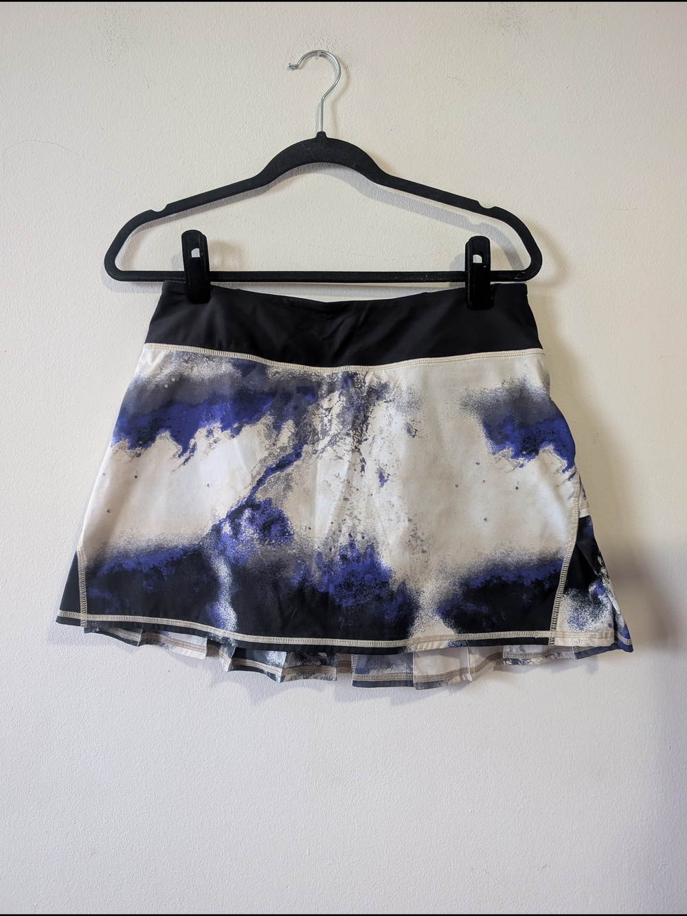Abstract Blue & White Athletic Skort